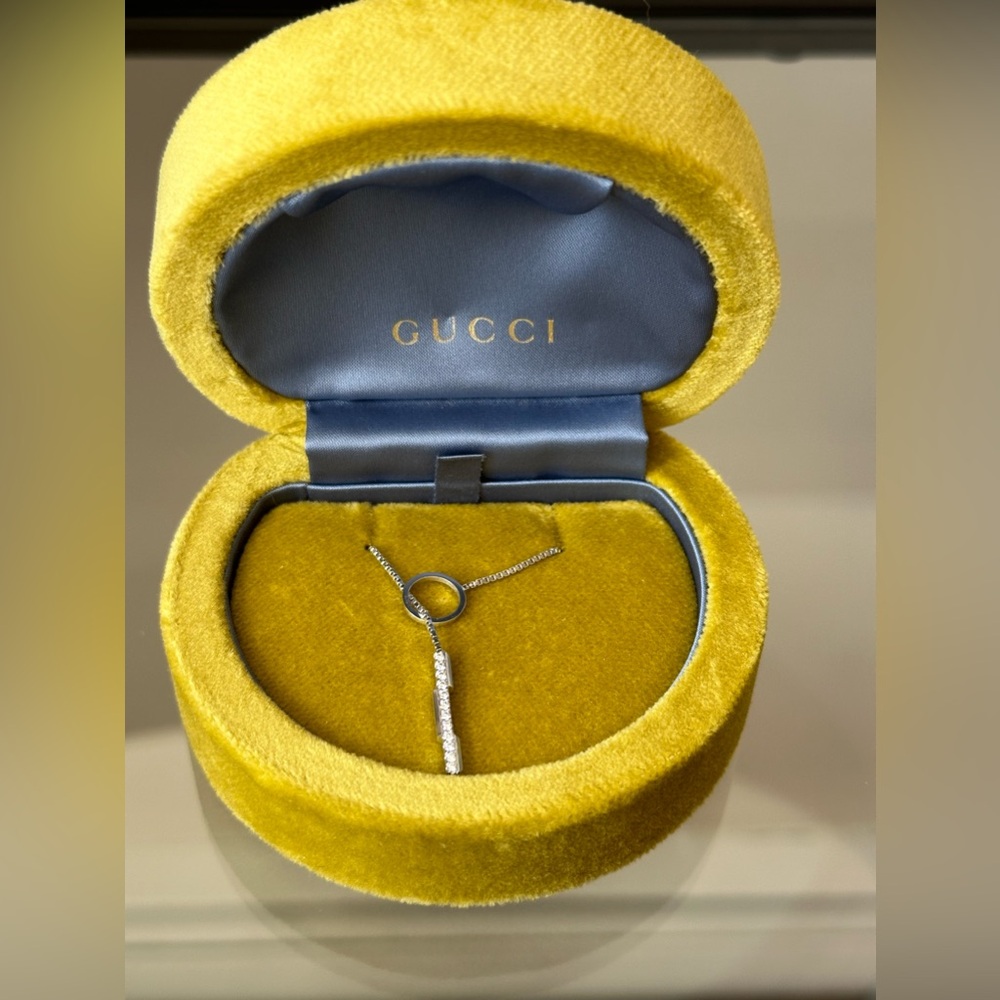GUCCI lariat necklace “Link To Love” 18K White Gold With Diamonds NEW!